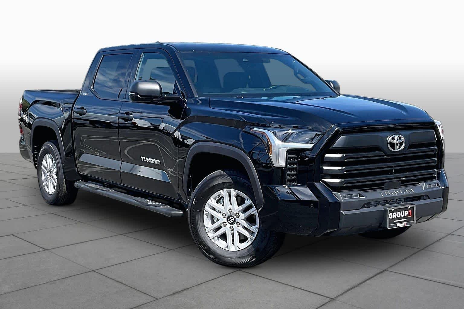 New 2026 Midnight Black Metallic Toyota SR5 image 2