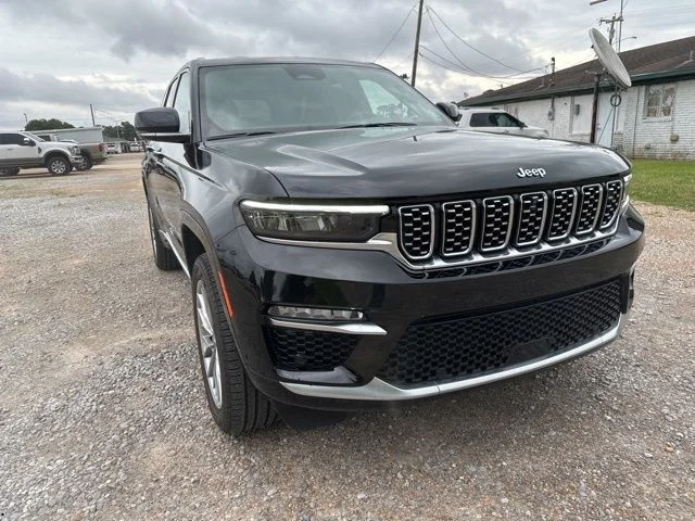 2023 Jeep Grand Cherokee Summit 4xe 4x4's photo