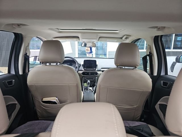 Used 2021 Silver Ford SE image 13
