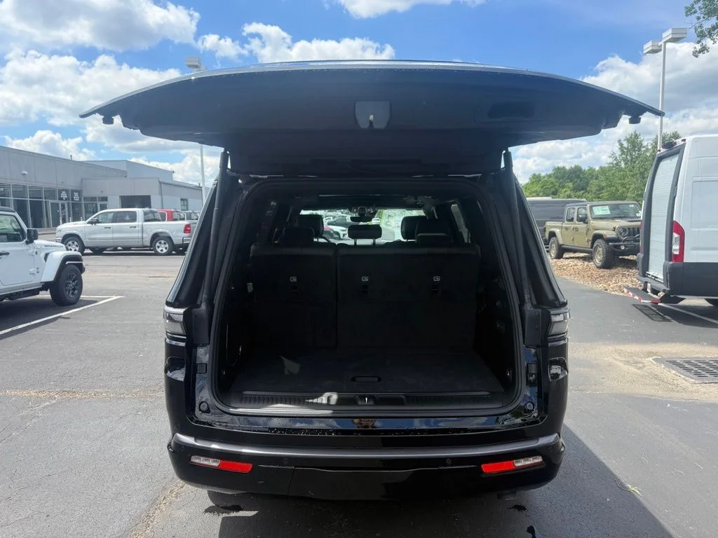 New 2026 High Gloss Black Exterior Paint Jeep 85th Anniversary Edition image 50
