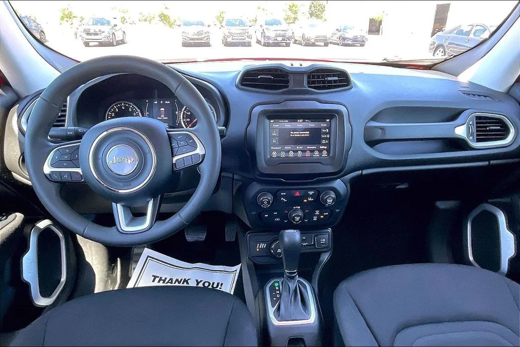 Used 2018 Red Jeep Latitude image 15