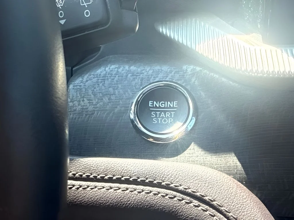 Used 2025 Black Ford Platinum image 14