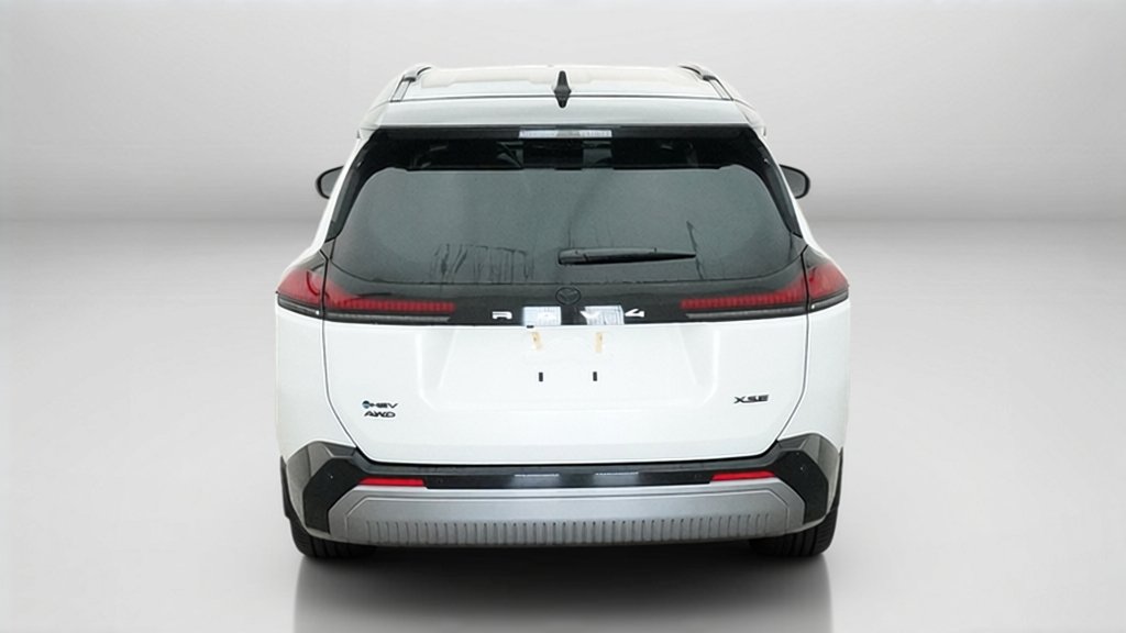 New 2026 Wind Chill Pearl with Midnight Black Metallic roof Toyota XSE image 14