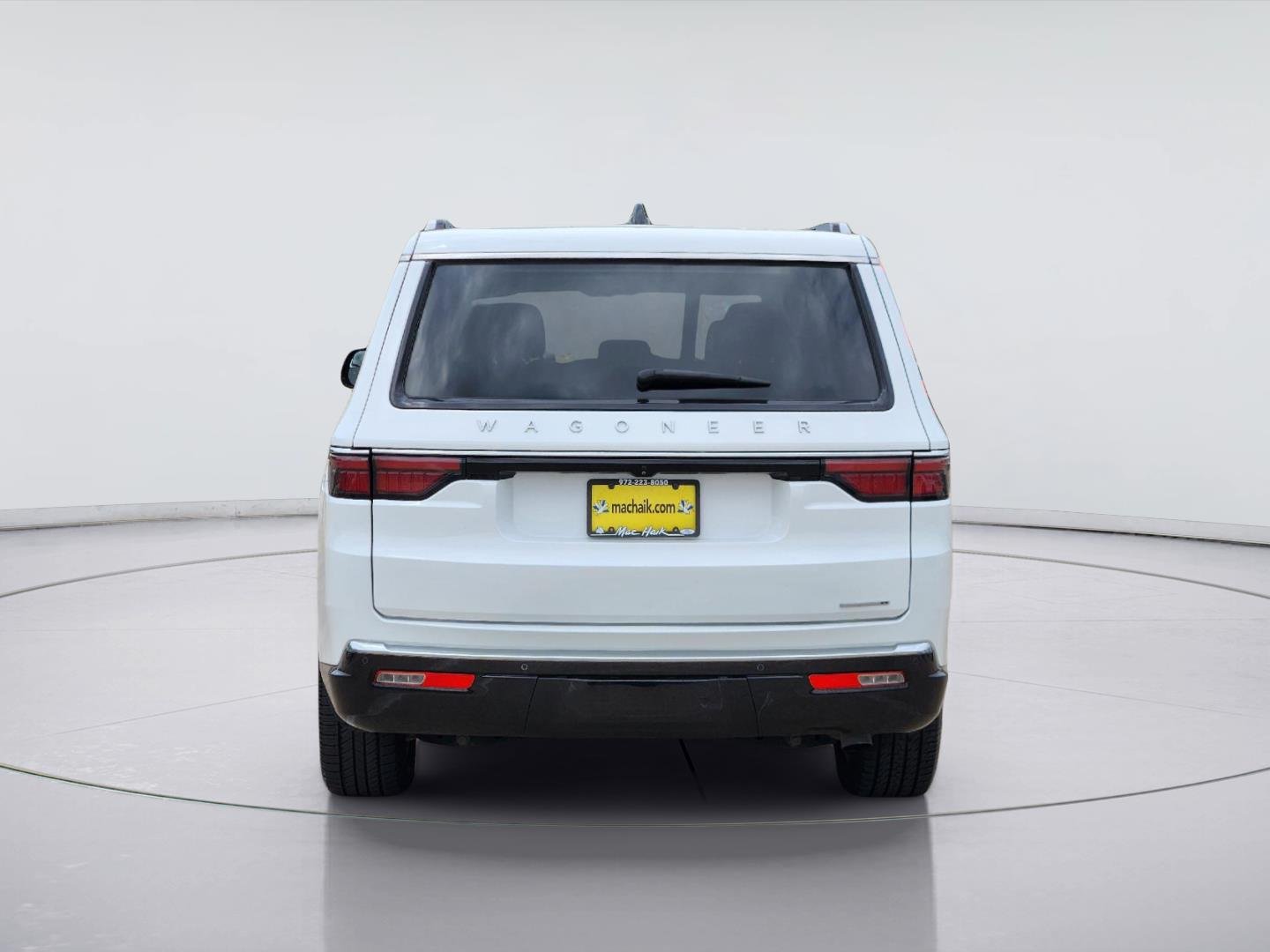 Certified Used 2024 Bright White Clearcoat Jeep Series II image 5