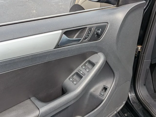 Used 2012 Black Volkswagen TDI image 15