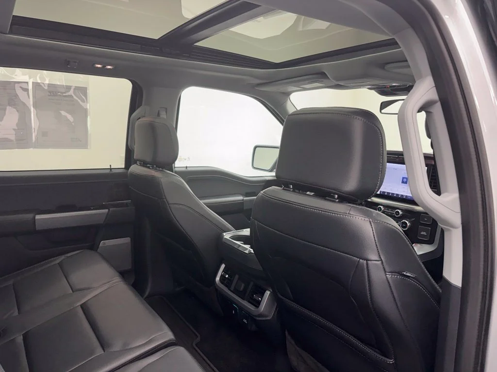 Used 2023 Silver Ford Lariat image 42