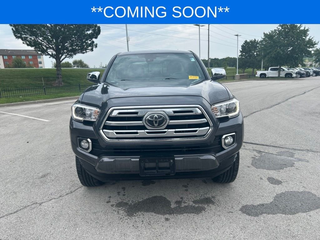 Used 2019 Toyota Tacoma Limited with VIN 3TMGZ5AN3KM281495 for sale in Kansas City