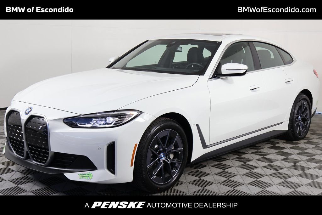 2023 BMW i4 eDrive35's photo
