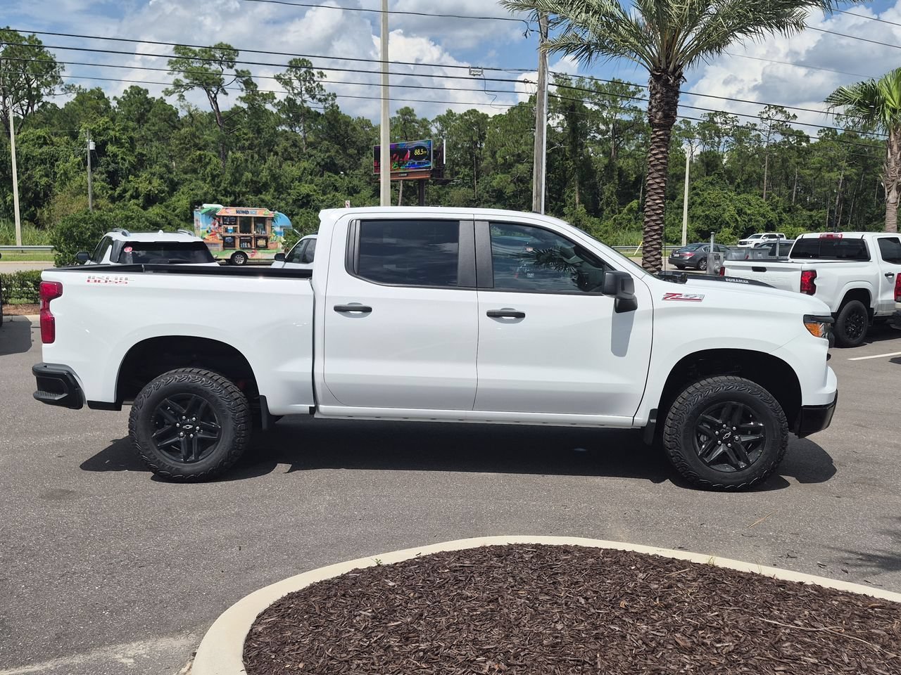 New 2026 Summit White Chevrolet Custom Trail Boss image 9