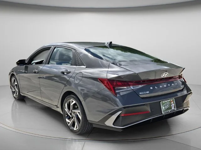 Used 2024 Gray Hyundai Limited image 4