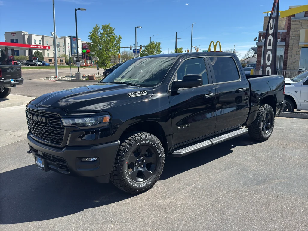New 2026 Diamond Black Crystal Pearl-Coat Exterior Paint RAM Warlock image 1