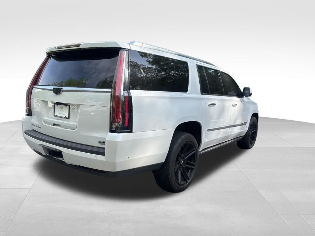 Used 2020 White Cadillac Premium image 14
