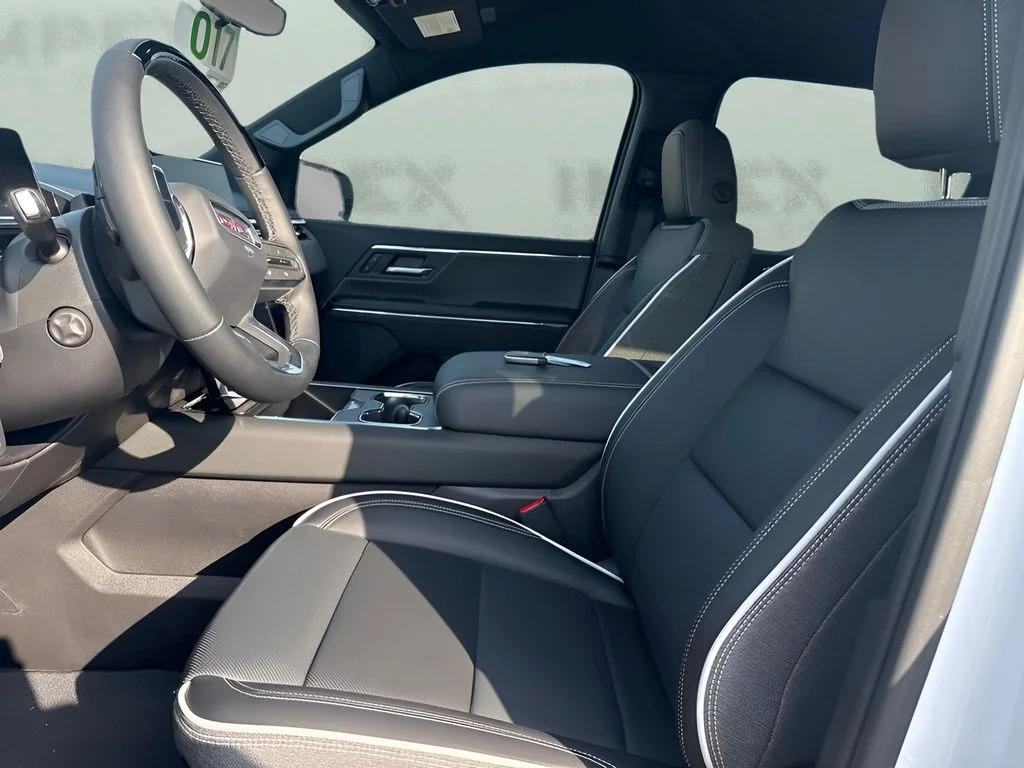 Used 2026 White GMC Elevation image 8