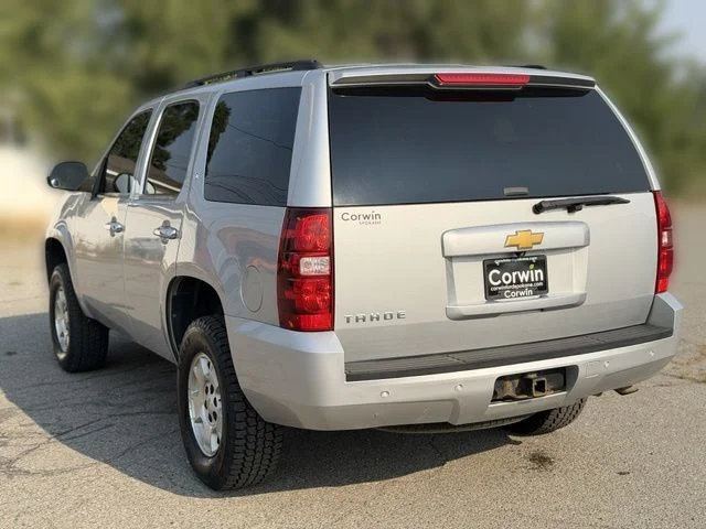 Used 2014 Silver Ice Metallic Chevrolet LT image 16