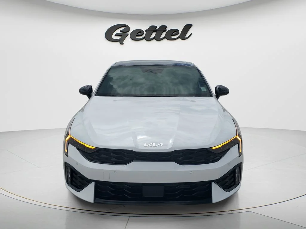 Used 2026 White Kia GT-Line FWD image 2