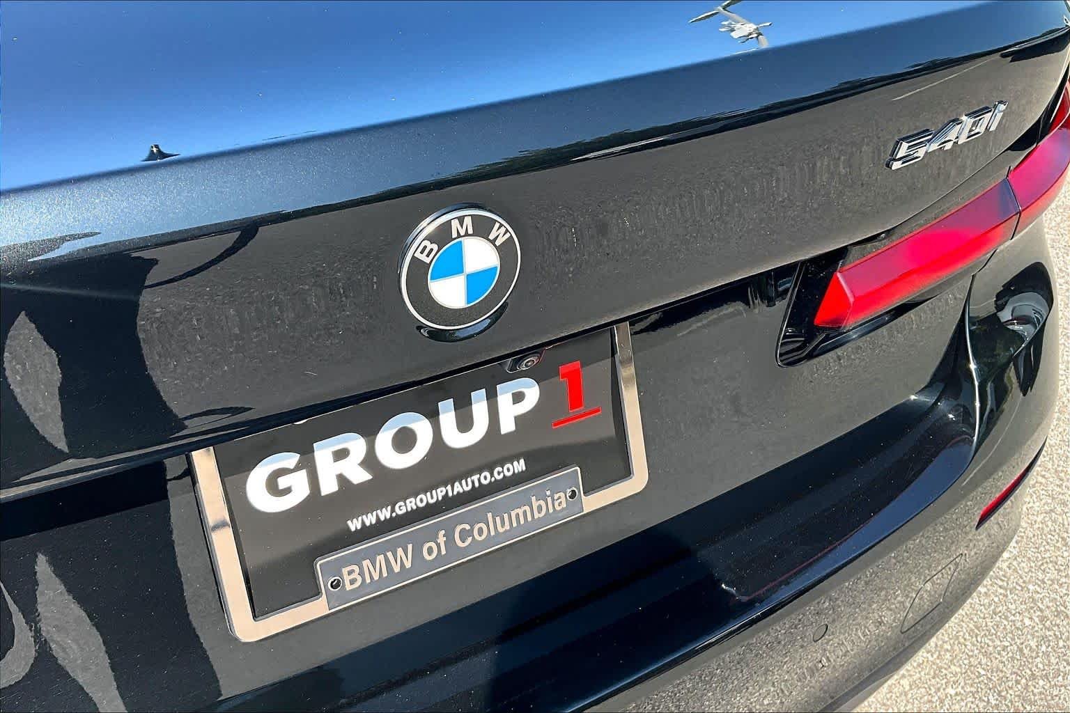 Certified Used 2023 Black Sapphire Metallic BMW 540i image 9