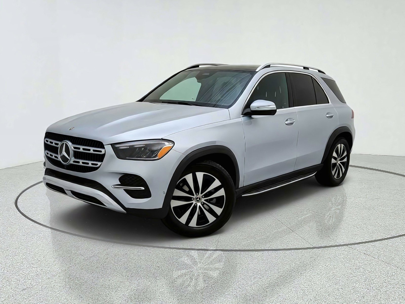 Certified Used 2026 Cirrus Silver Metallic Mercedes-Benz GLE 350 image 1