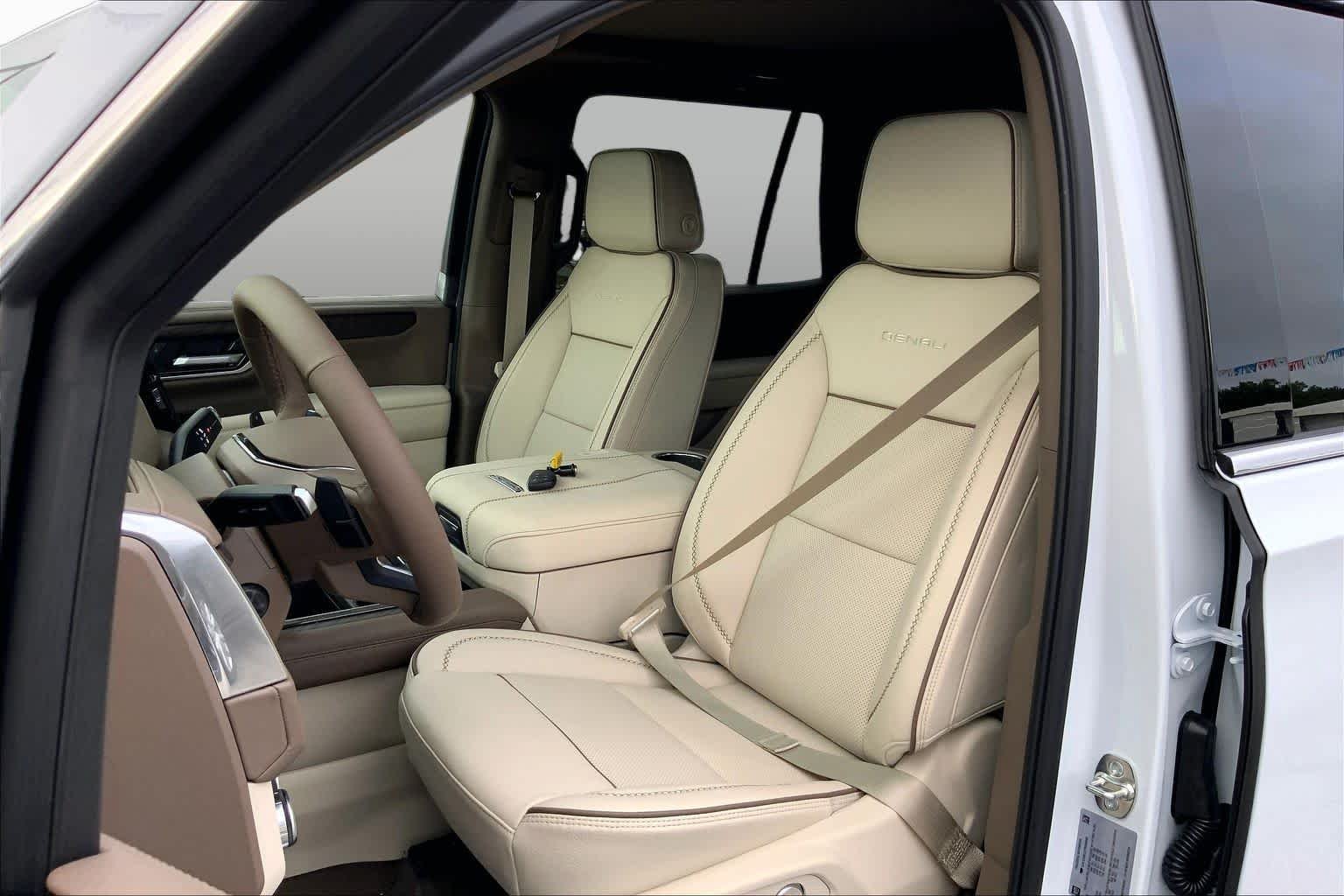 New 2026 Glacier White Tricoat GMC Denali image 9