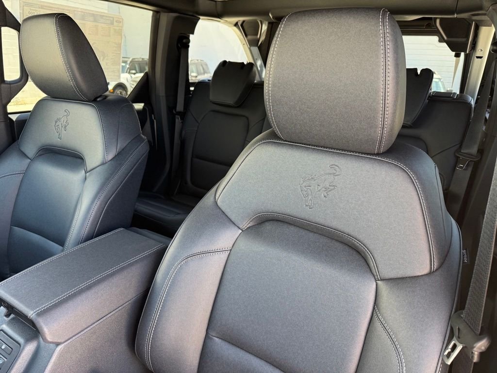 New 2026 Avalanche Gray Ford Badlands® image 8