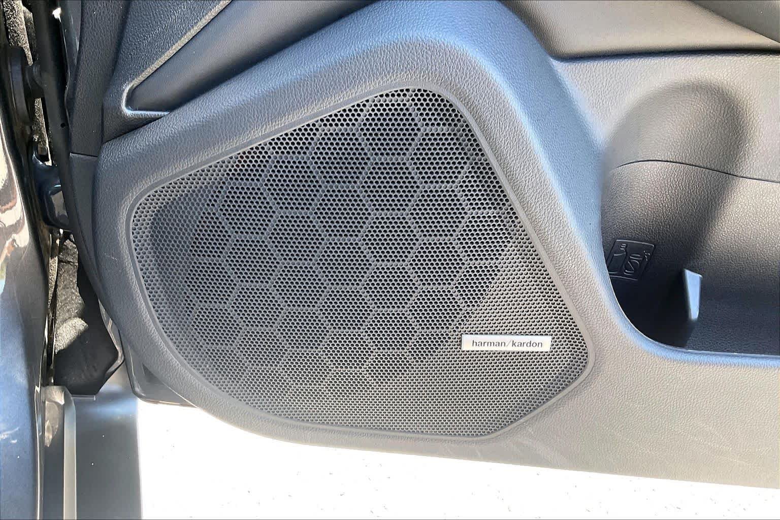 Used 2019 Magnetite Gray Metallic Subaru Limited image 36