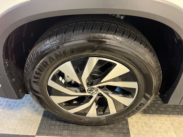 New 2026 White Volkswagen 2.0T S image 8