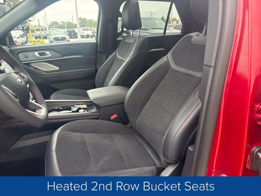 Used 2026 Rapid Red Metallic Tinted Clearcoat Ford ST image 9
