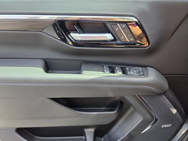 2026 Chevrolet Tahoe Premier - Photo 14
