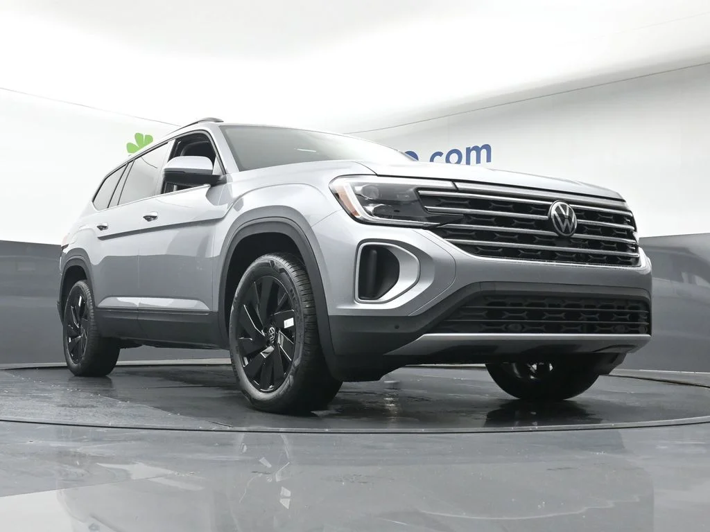 2026 Volkswagen Atlas SE w/Tech - Photo 30