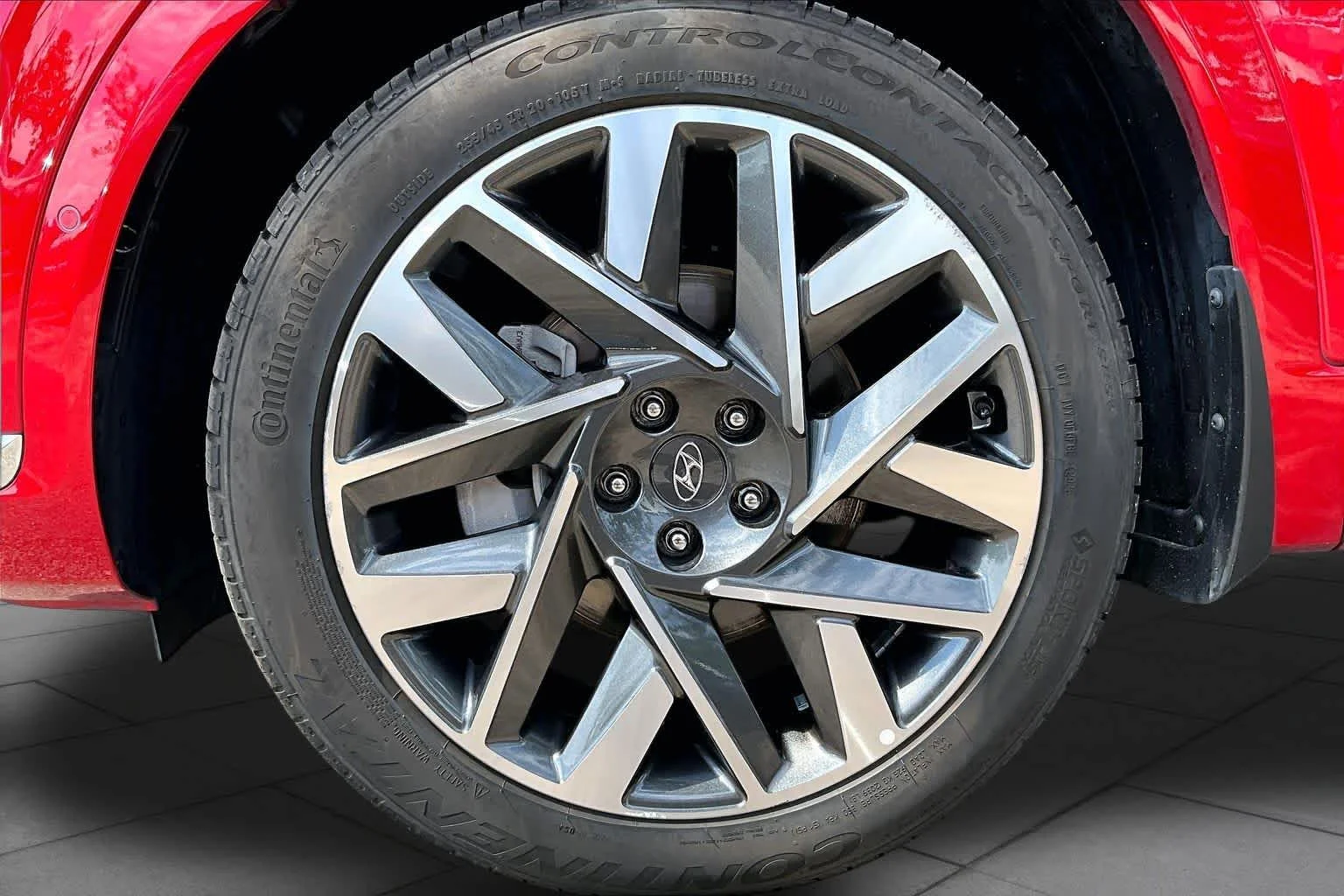 Used 2023 Calypso Red Hyundai Calligraphy image 20