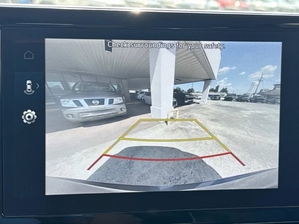 Used 2025 Gray Hyundai SEL image 45