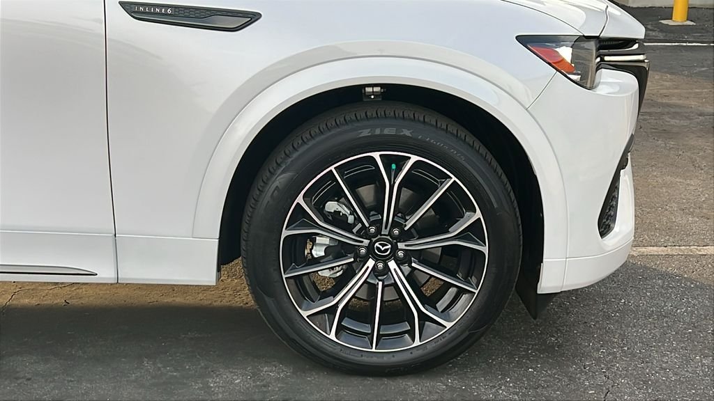 2025 Mazda CX-70 Premium Package - Photo 6