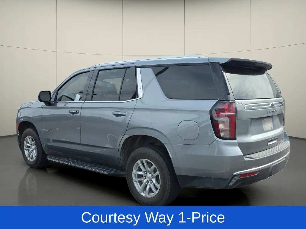 Used 2023 Gray Chevrolet LT image 6