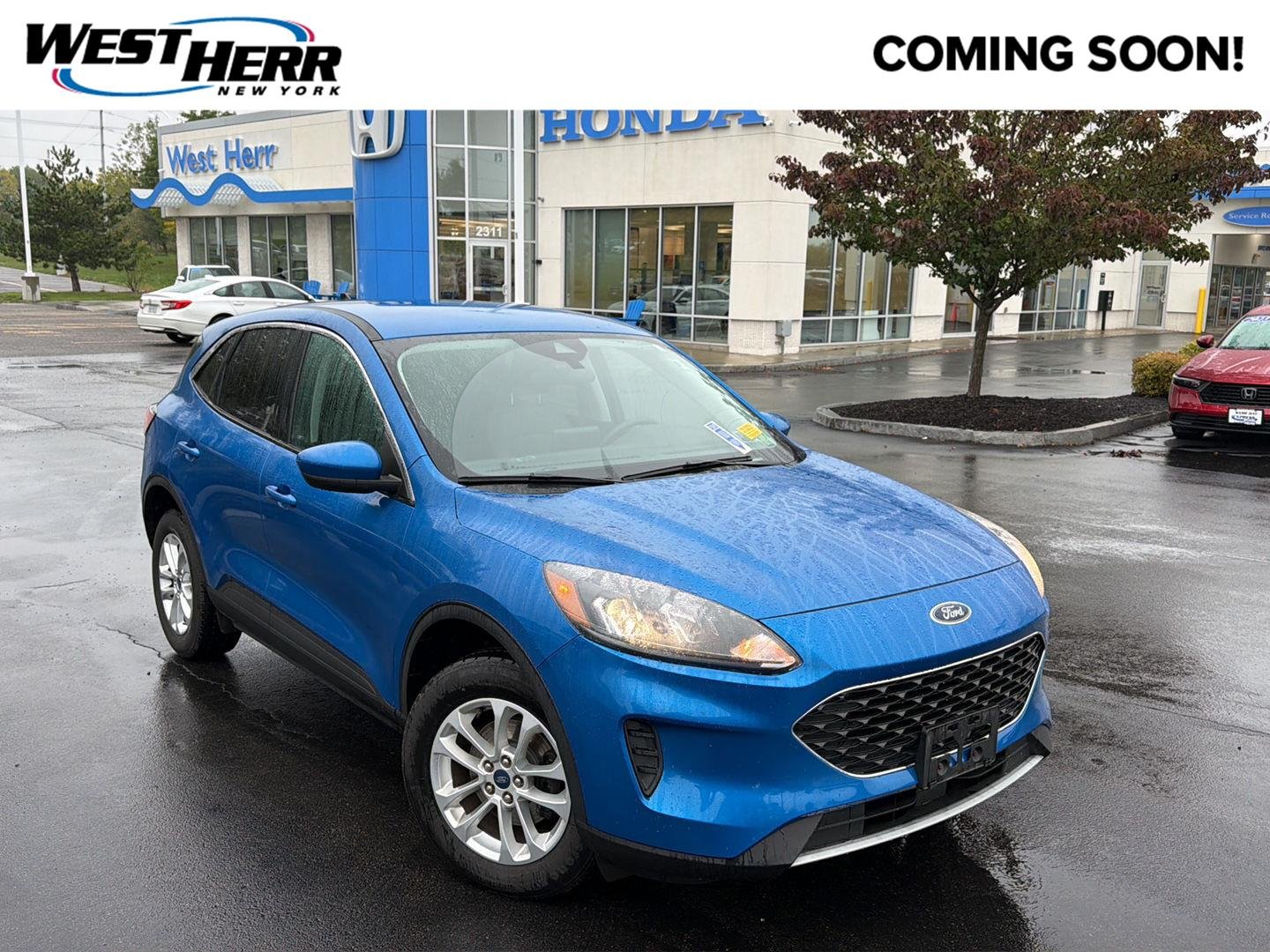 Used 2021 Velocity Blue Ford SE image 1