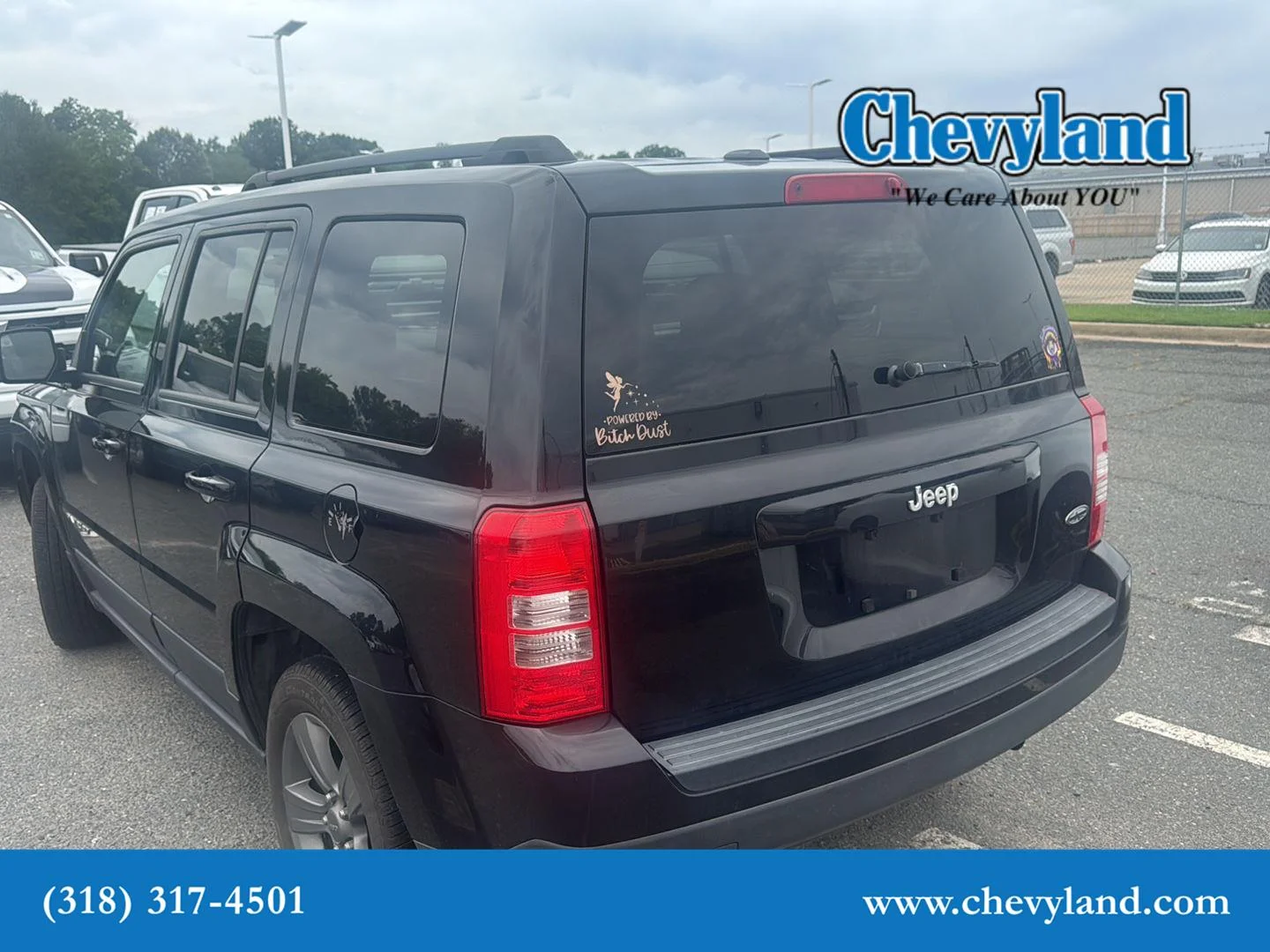 Used 2015 Bright White Clearcoat Jeep High Altitude Edition image 3
