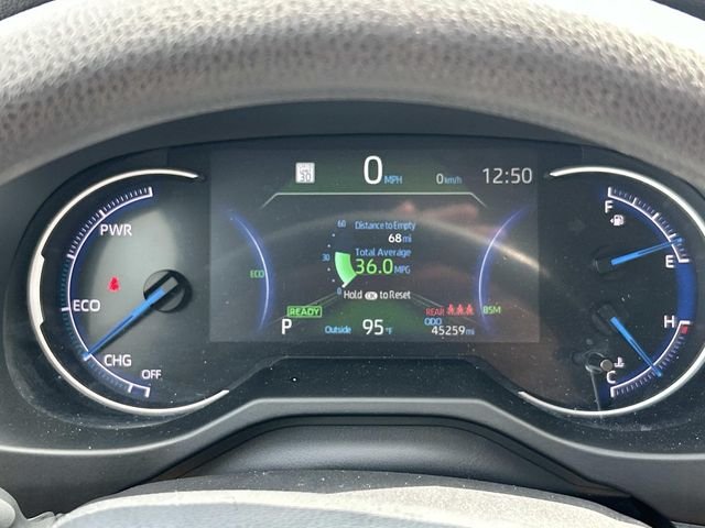 Used 2025 White Toyota XLE image 28