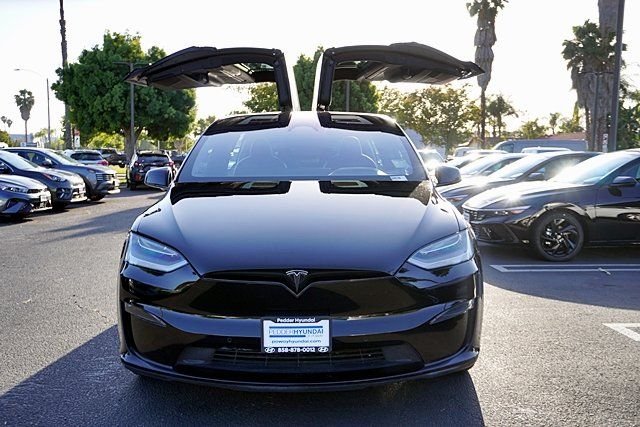 Used 2022 Black Tesla Plaid image 9