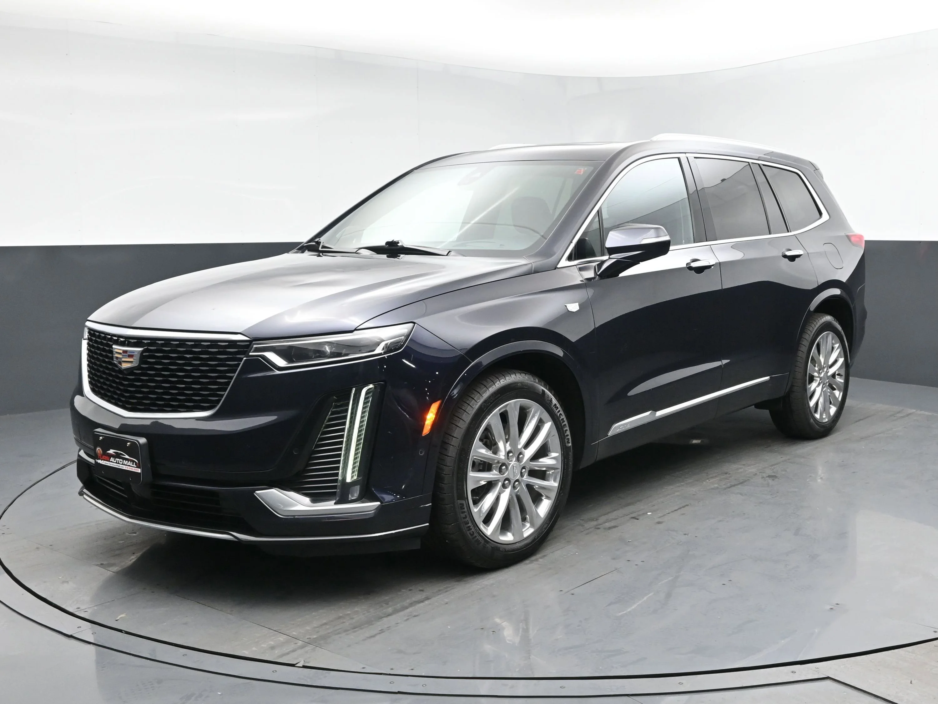 Used 2021 Dark Moon Blue Metallic Cadillac Premium Luxury image 25