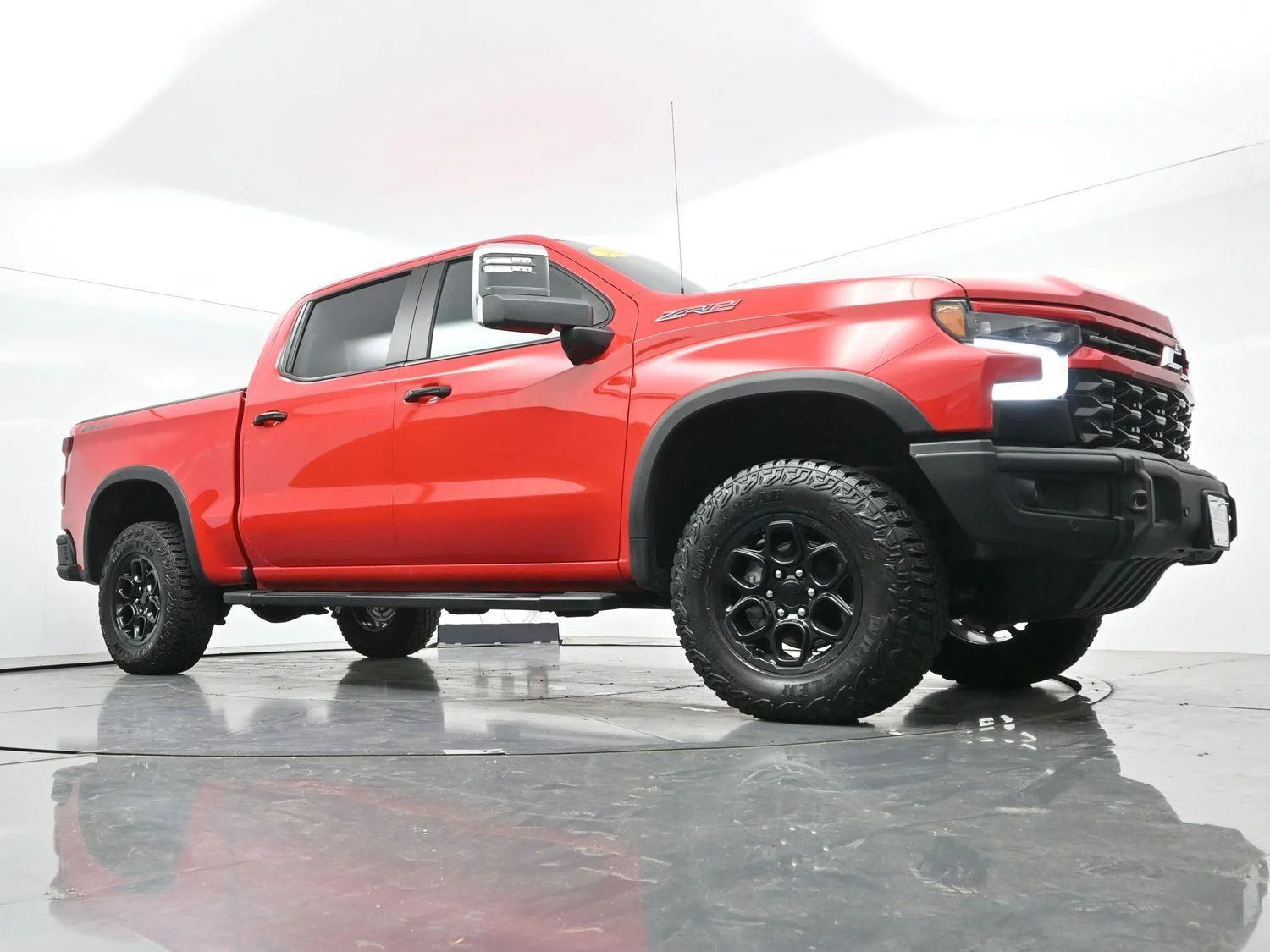 Used 2024 Red Hot Chevrolet ZR2 image 48