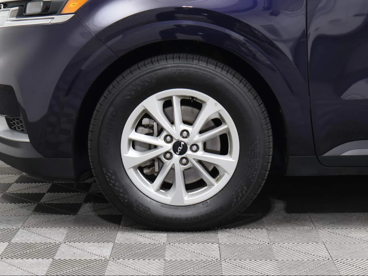 Used 2024 Deep Chroma Blue Kia LX image 6