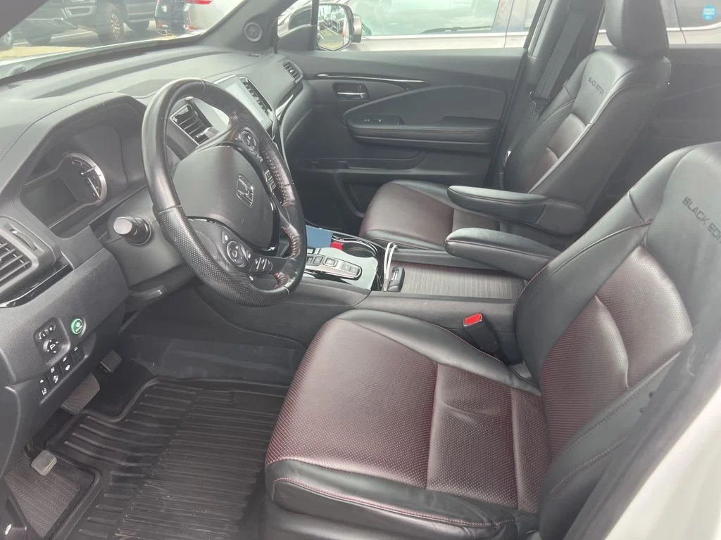 Used 2021  Honda Black Edition image 7