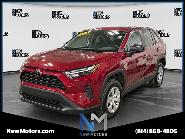 2024 Toyota RAV4 LE