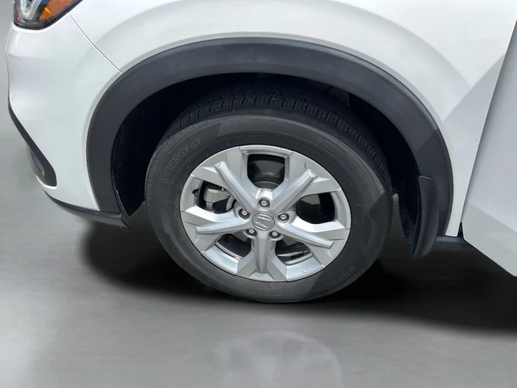 Used 2025 White Honda LX image 35