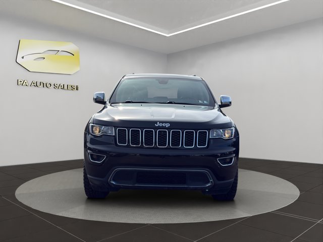 Used 2019 Diamond Black Crystal Pearlcoat Jeep Limited image 2