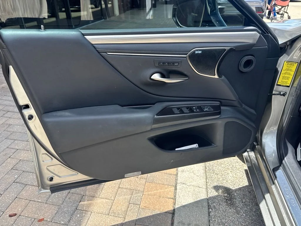 Used 2019 Silver Lexus 350 F Sport image 21
