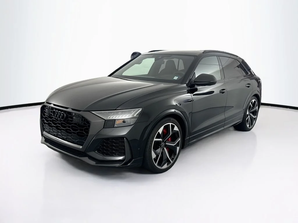 2024 Audi RS Q8 -'s photo