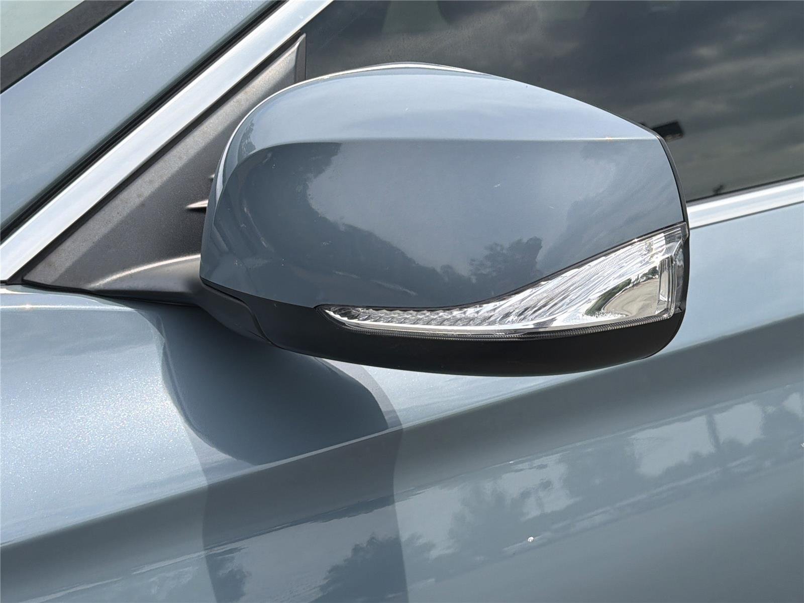 Used 2024 Slate Gray INFINITI LUXE image 36