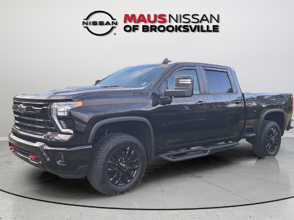 Used 2026 Black Chevrolet LT image 5