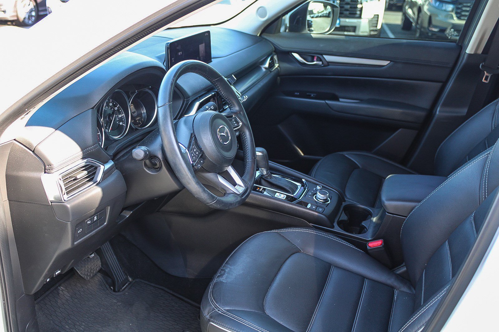 Used 2025 Rhodium White Metallic Mazda 2.5 S Preferred Package image 19