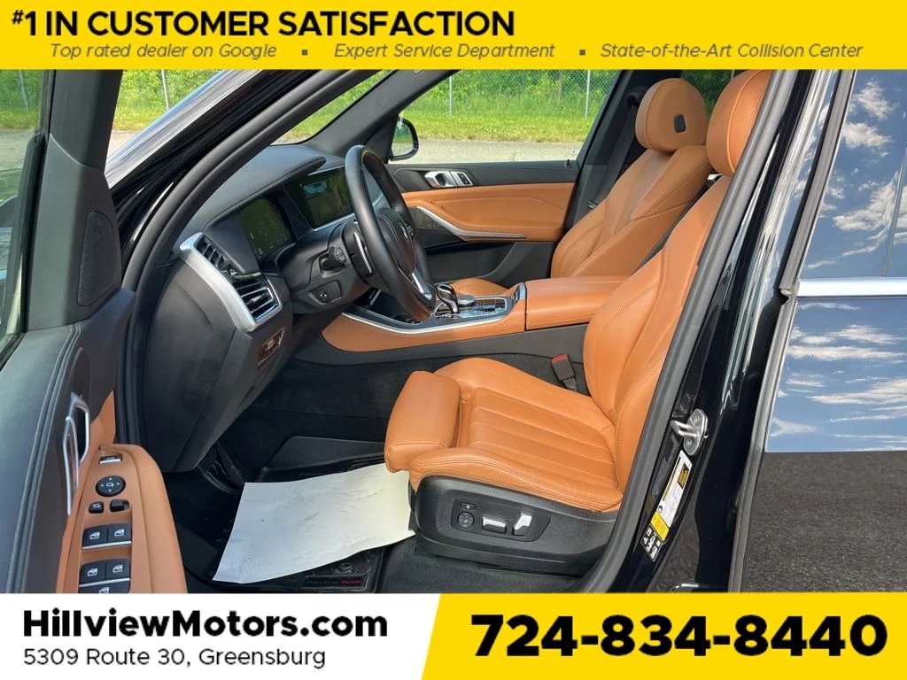 Certified Used 2022 Black Sapphire Metallic BMW xDrive40i image 14