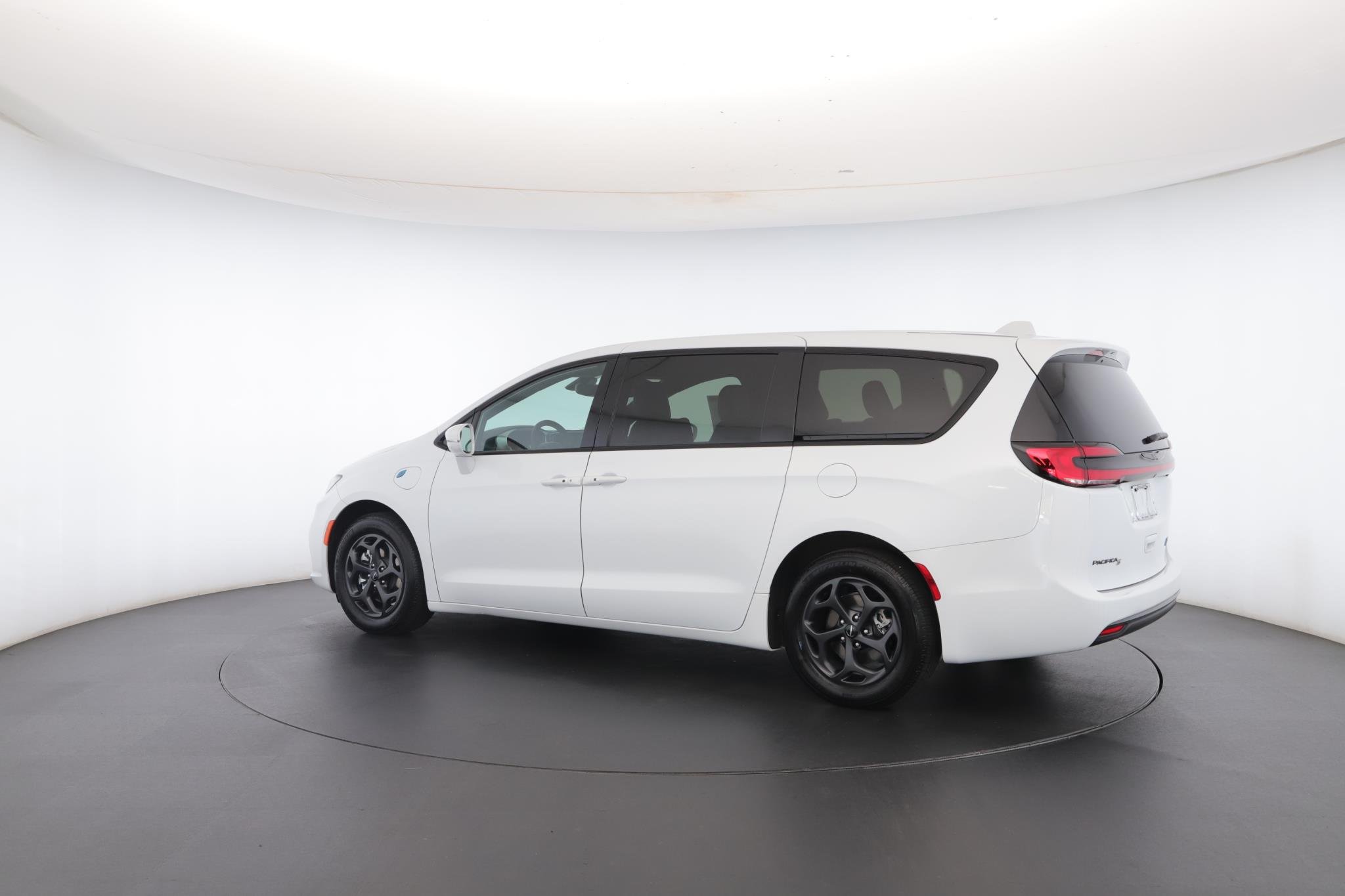 2022 Chrysler Pacifica Hybrid Touring L - Photo 29